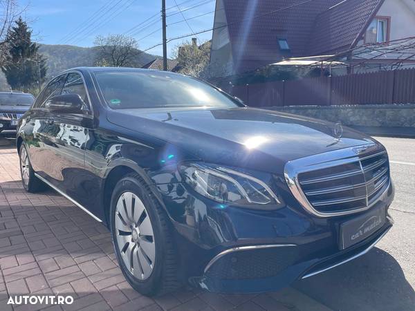 Mercedes-Benz E 220 d 4Matic 9G-TRONIC Avantgarde - 3