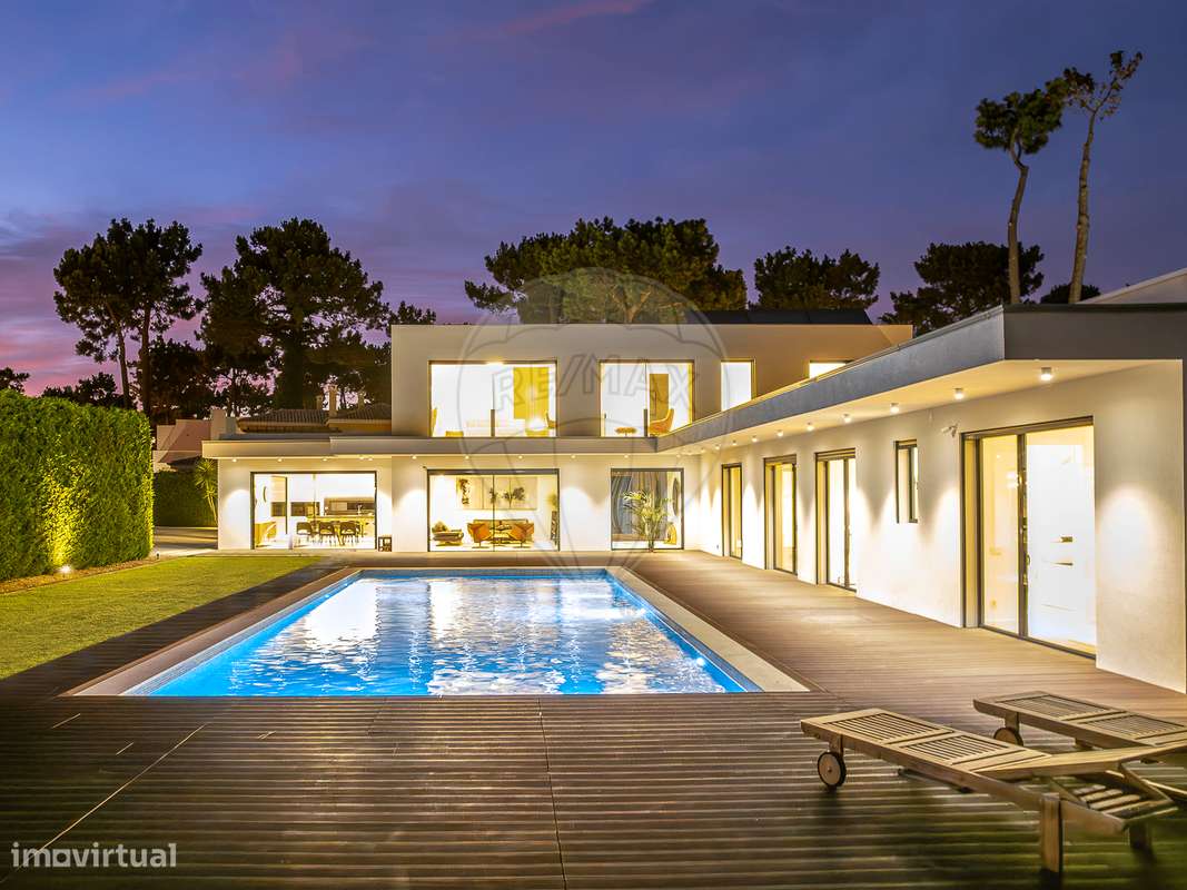 Moradia T4 para venda - Grande imagem: 2/48