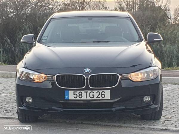 BMW 318 d Touring Navigation Auto - 3