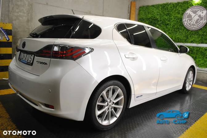 Lexus CT 200h Luxury Line - 34