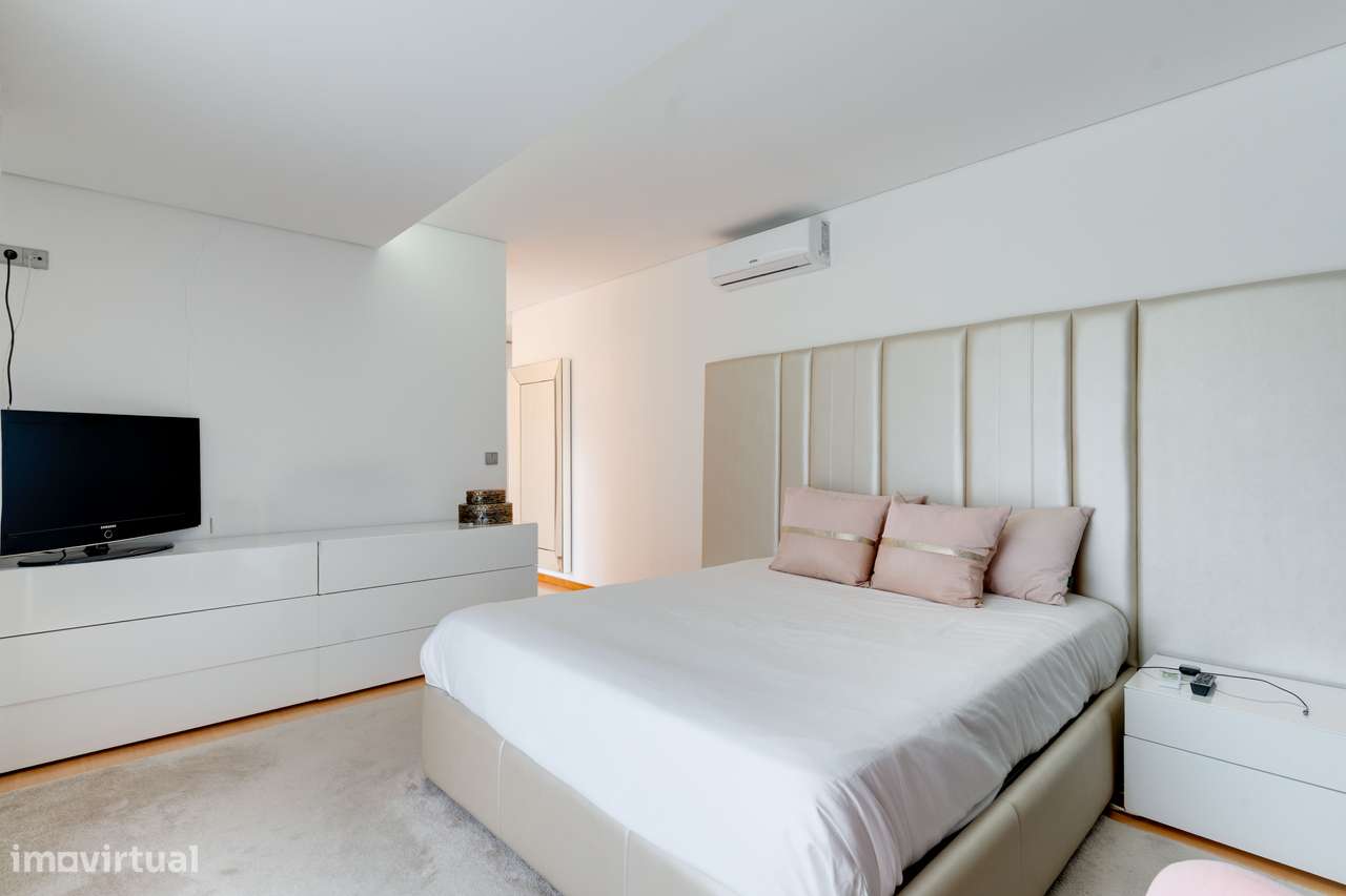 Elegância e Privacidade na Moradia dos Seus Sonhos-48