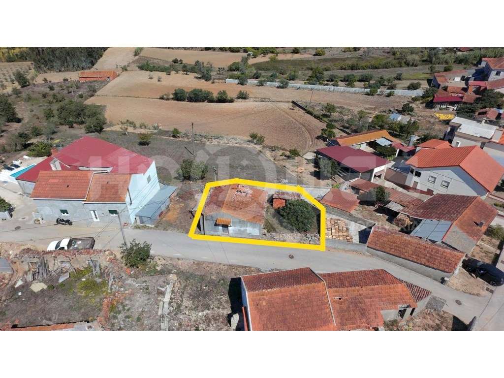 Moradia | Para Recuperar | Excelente Investimento-1