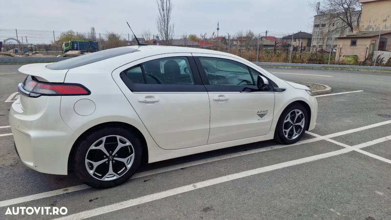 Opel Ampera - 2