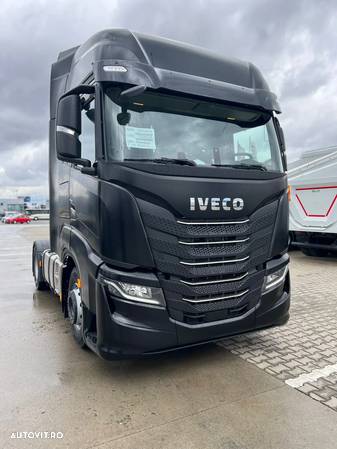 Iveco S-Way - 4