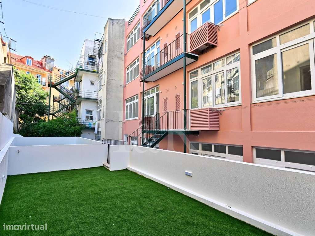 Apartamento T3 com varandas e jardim, em Arroios, Lisboa - Grande imagem: 3/51