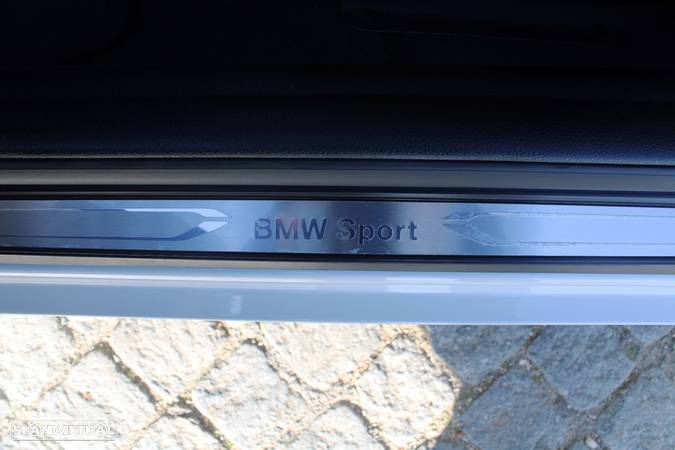 BMW 220 d Line Sport - 16