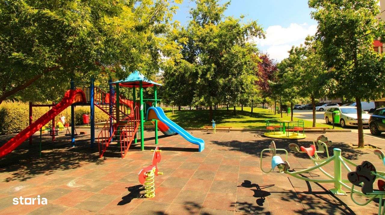 Apartament 4 camere finalizat cu terasa, Cartierul Solar, Metalurgiei-3