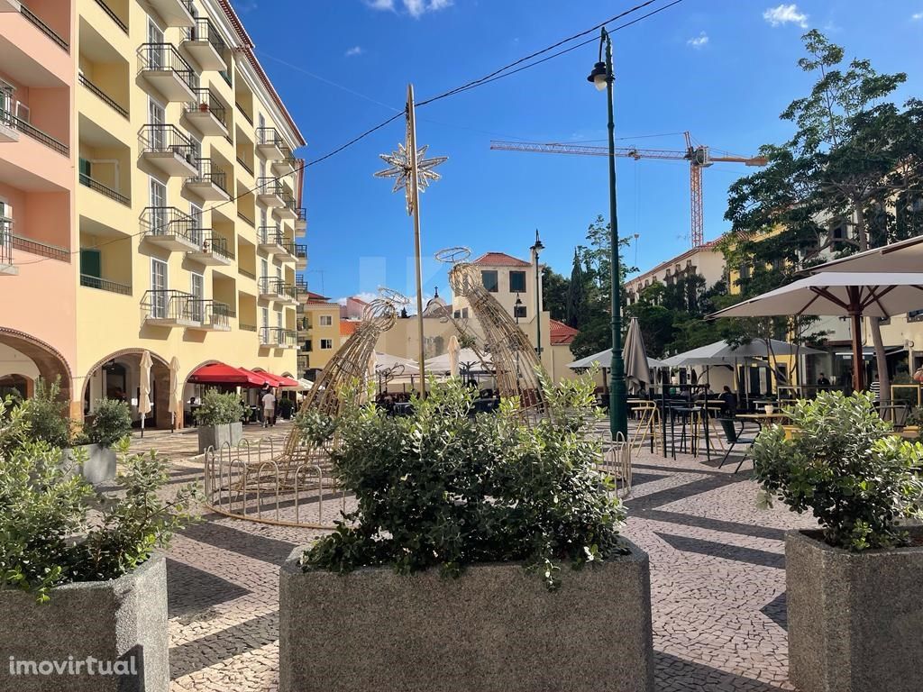 Escritório - Rua do Carmo - Centro do Funchal