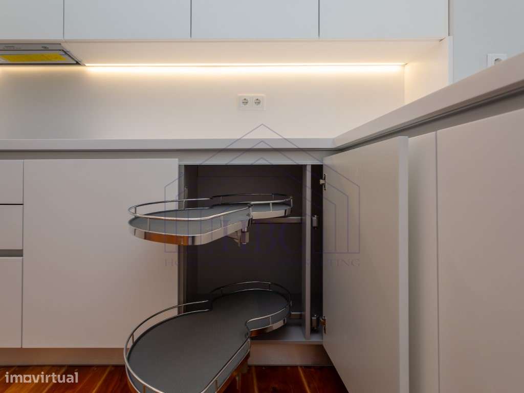 Apartamento T2 Remodelado por Arquiteto | Vista Rio Tejo | Avenida ...-20