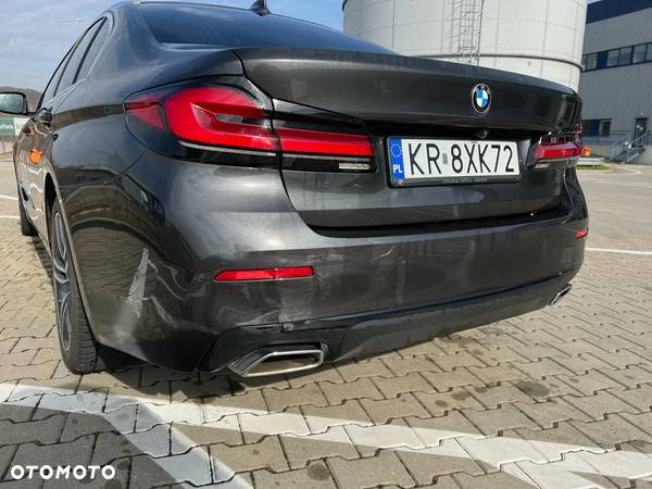 BMW Seria 5 518d Business Edition - 21