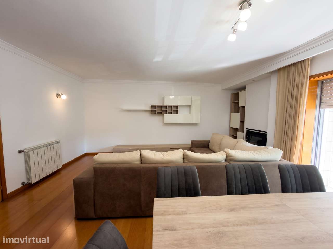 Apartamento T2 COMO NOVO Oliveira do Douro ao Intermaché-4