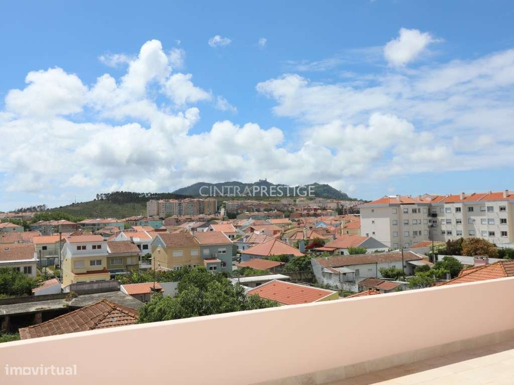 T2 Totalmente Remodelado com Terraço de 20 m² - Algueirão-Mem Martins-12