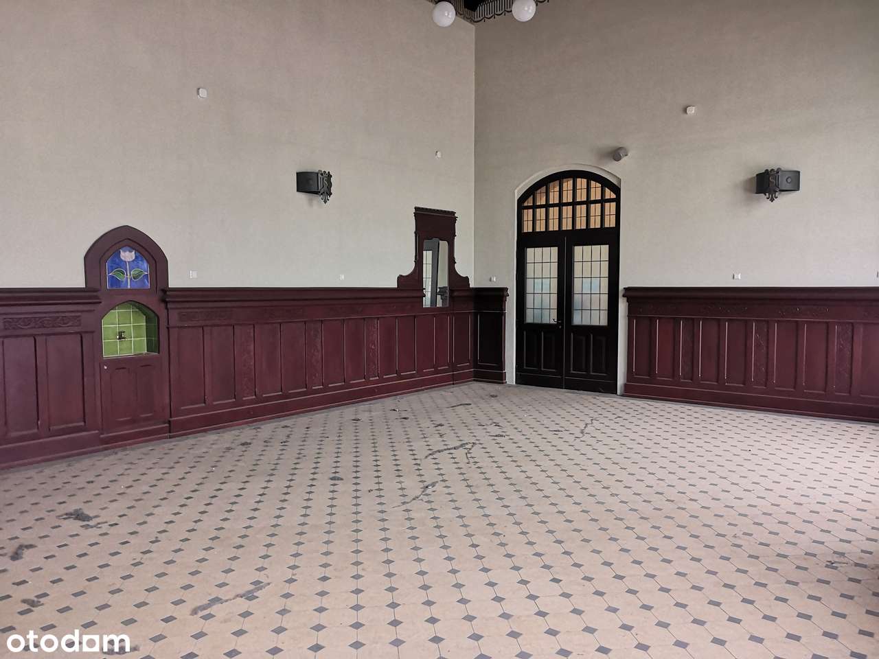 Kompleks pomieszczeń restauracyjnych w budynku dworca PKP Iława - Pełny obrazek: 4/6