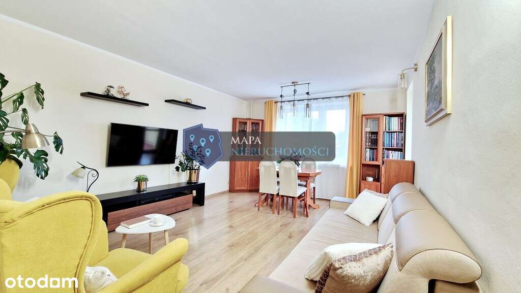 Wspaniałe trójstronne M4, teren ogrodzony Południe-7