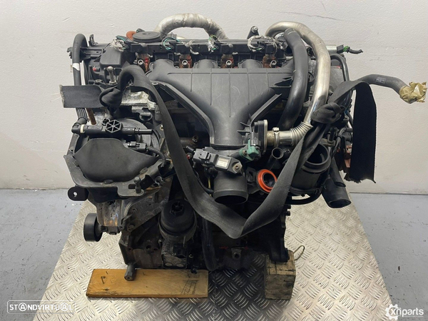Motor VOLVO C30 2.0d D4204T / AV4Q 10.06 - 12.12 Usado - 2