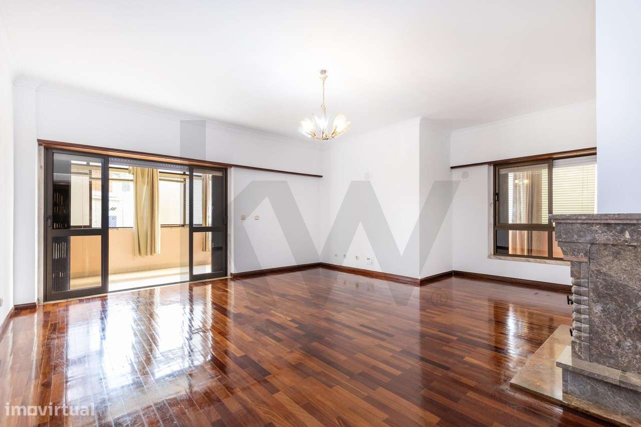 T3 com garagem e terraço com 100m2 - Grande imagem: 4/32