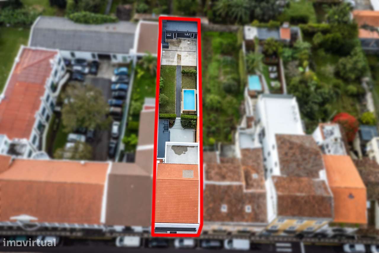 Moradia T6 - Rua do Contador (Centro de Ponta Delgada) - Grande imagem: 5/53