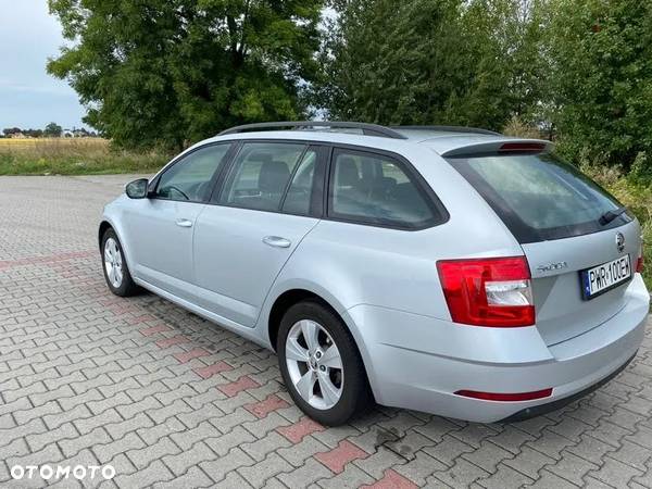 Skoda Octavia 2.0 TDI Ambition - 3