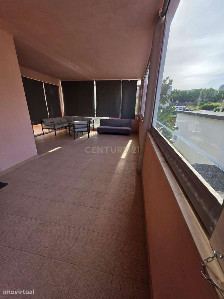 Apartamento T2+1 em Albufeira com Vista e Piscina Comum - Grande imagem: 4/36