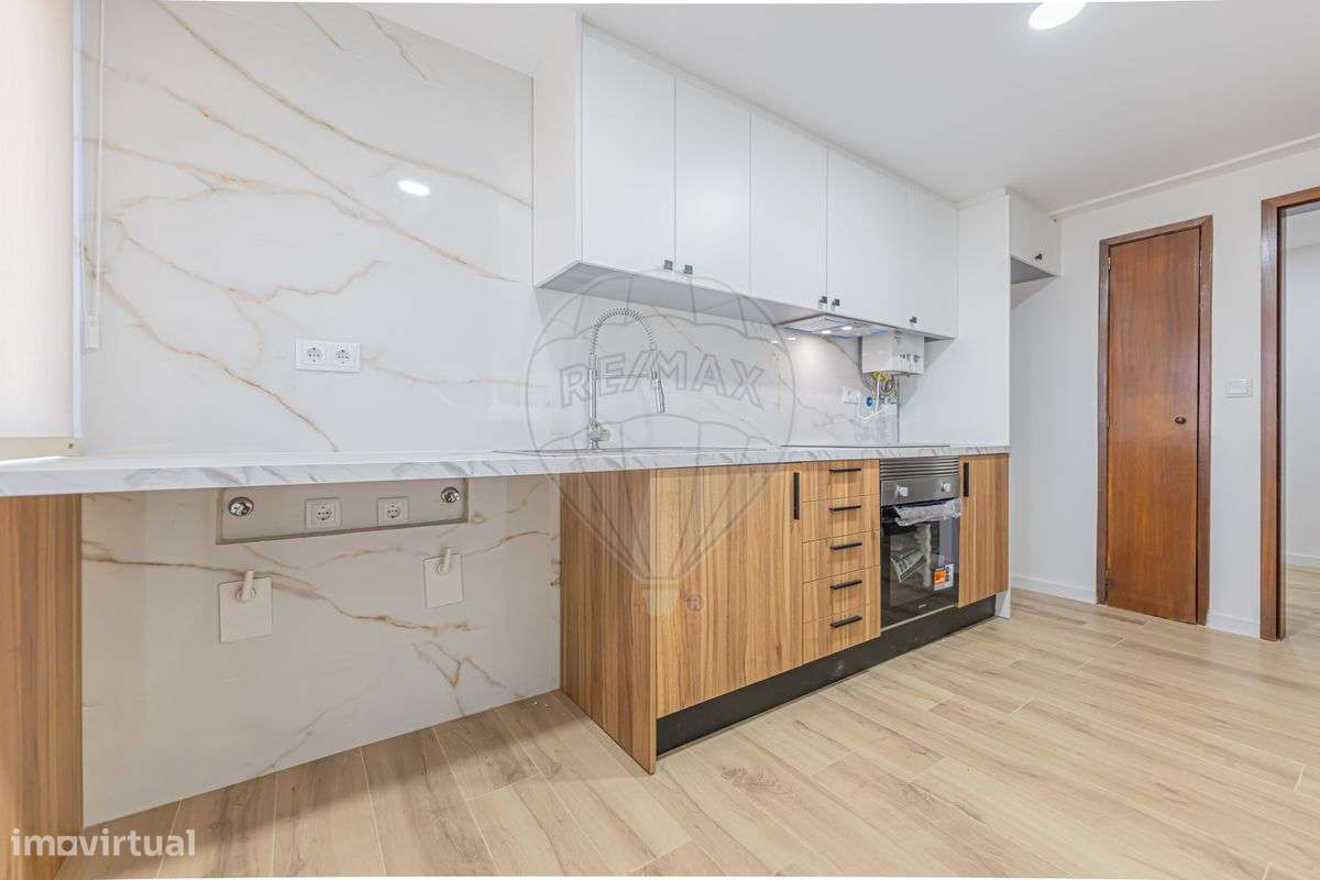 Apartamento T2 para venda - Grande imagem: 2/35