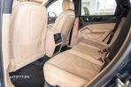 Porsche Cayenne Tiptronic S - 24