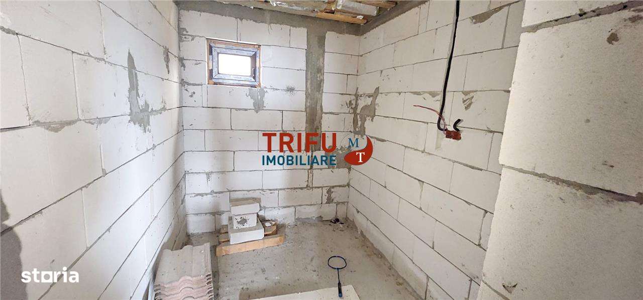 Casa de vanzare la rosu S+P+M si teren 1062 mp zona Micesti-4