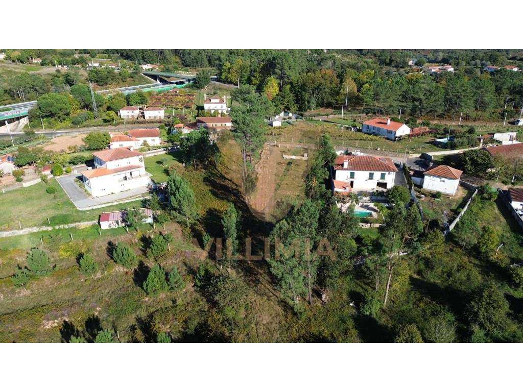 Terreno com 1200 m² em Calheiros, Ponte de Lima - Grande imagem: 5/8