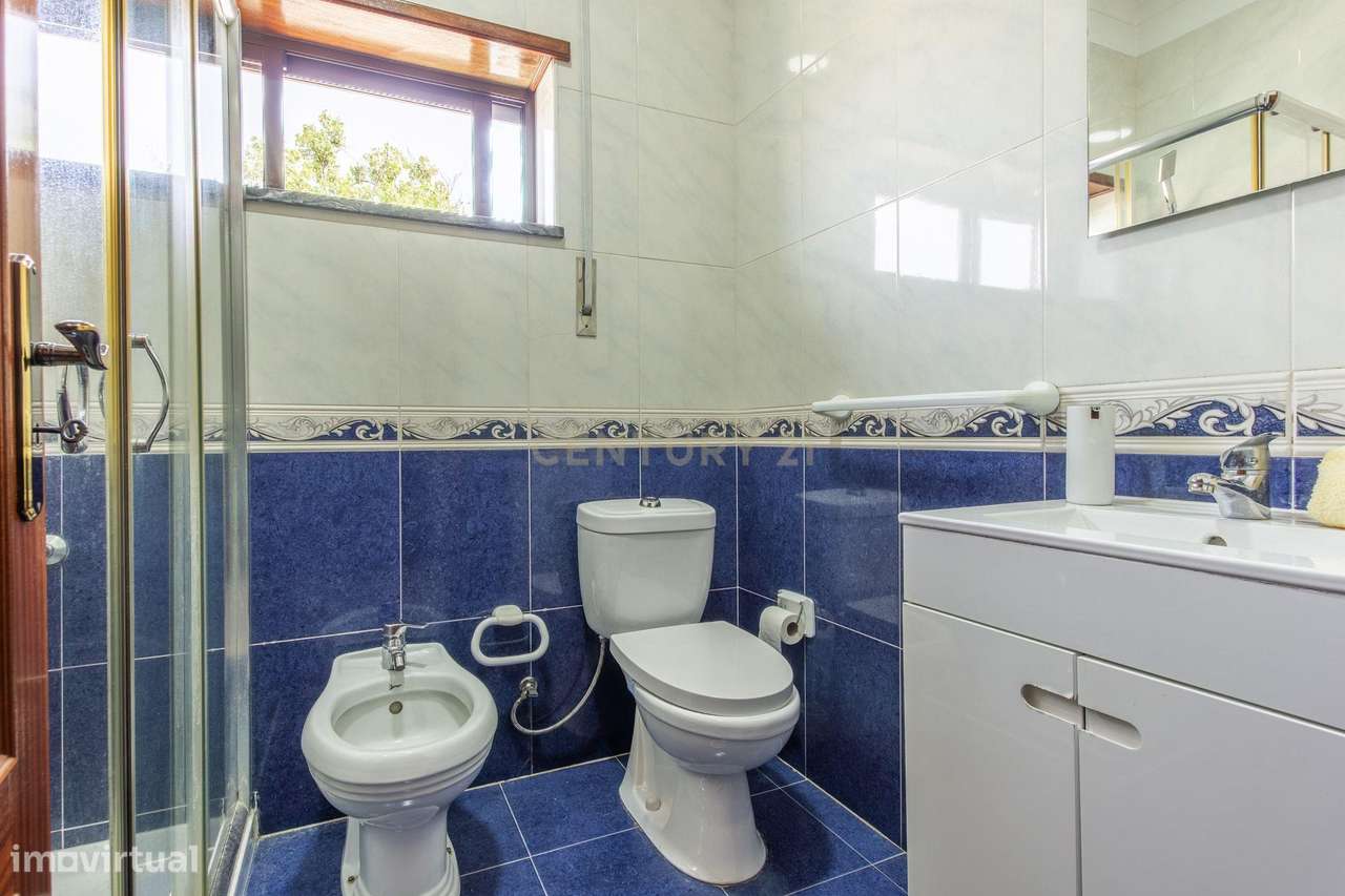 Apartamento T2, zona do Alto da Serra, Baixa da Banheira-9