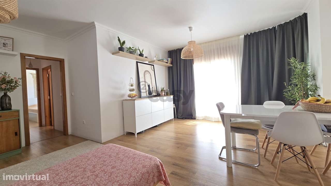 Apartamento T2 em Azueira - Grande imagem: 5/21