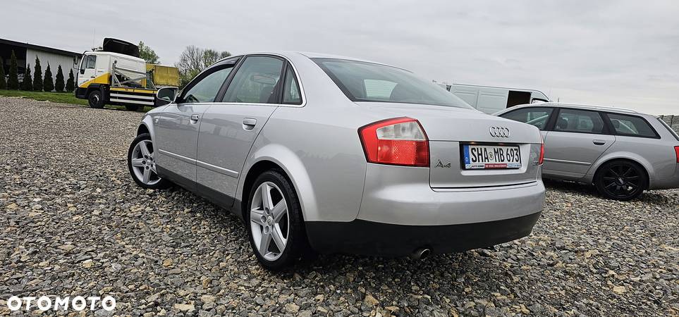 Audi A4 Avant 2.0 - 22
