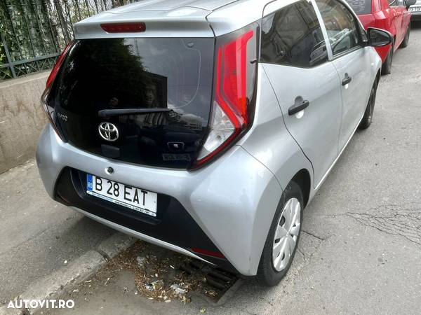 Toyota Aygo 1.0 VVY-I 5 usi X - 2