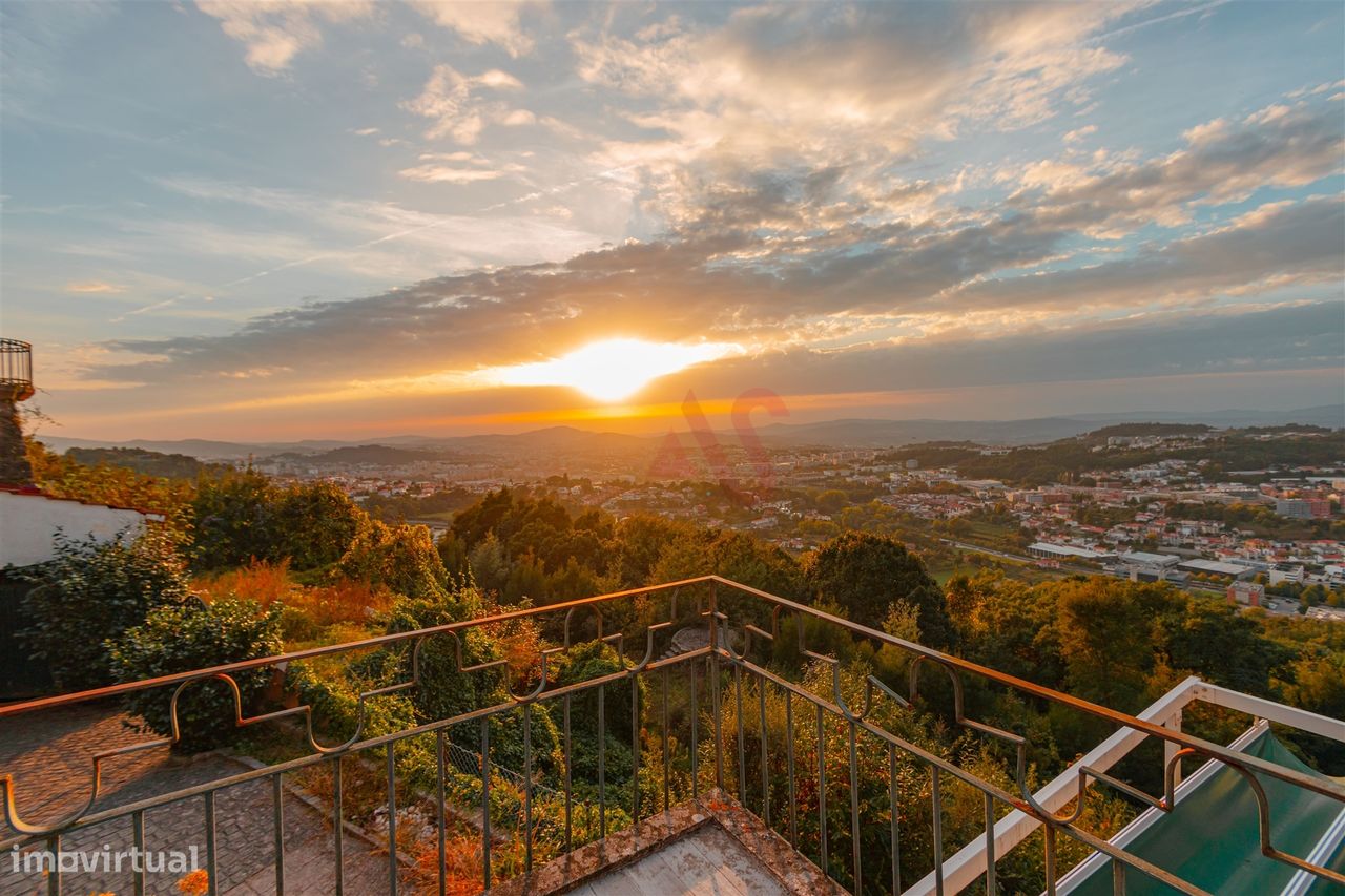 Fantástica Moradia na Encosta do Bom Jesus, Braga - Grande imagem: 47/47