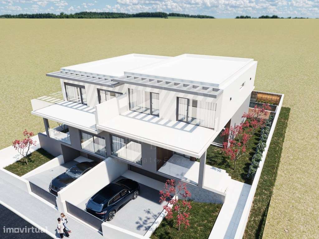 MORADIA T4 CONTEMPORÂNEA COM PISCINA-10