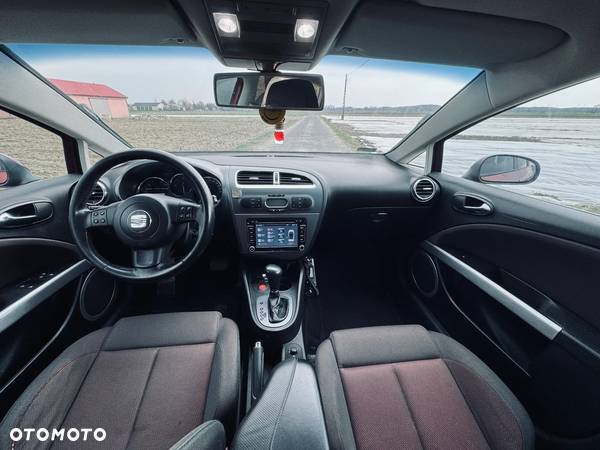 Seat Leon 2.0 TDI Stylance DSG - 7