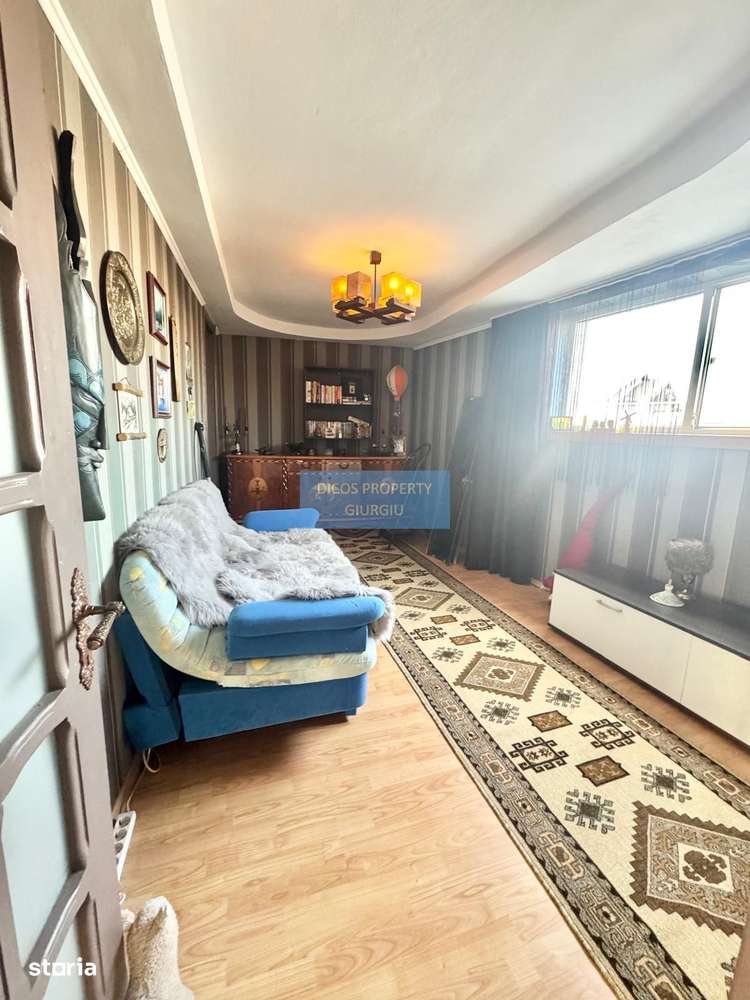 Casă de vânzare pe strada Tudor Vladimirescu-10