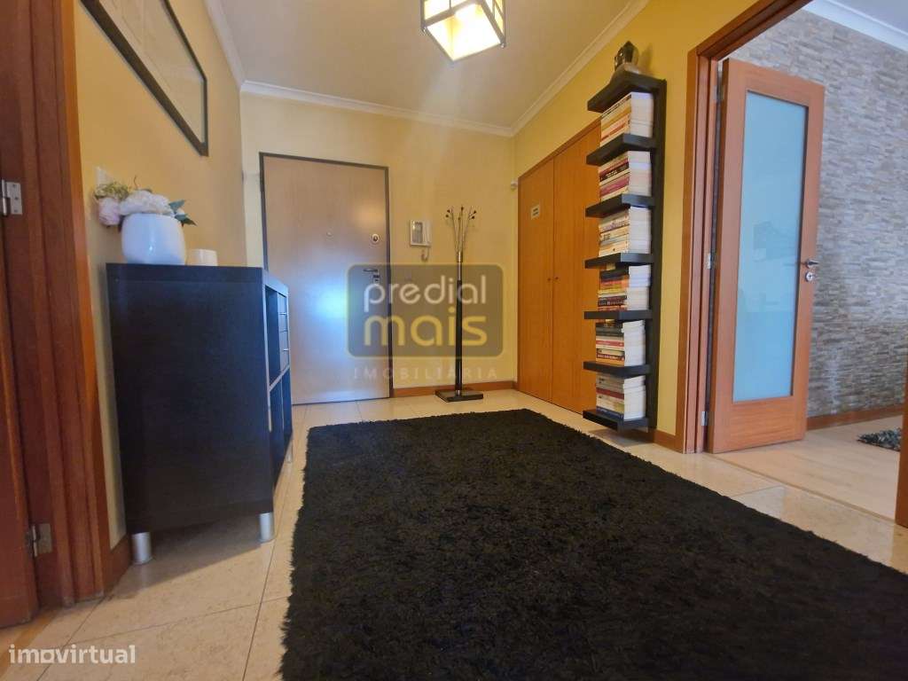 APARTAMENTO T3 - CENTRO DA CIDADE - Grande imagem: 4/17