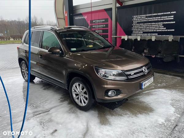 Volkswagen Tiguan 2.0 TDI 4Mot R-Style DSG - 18