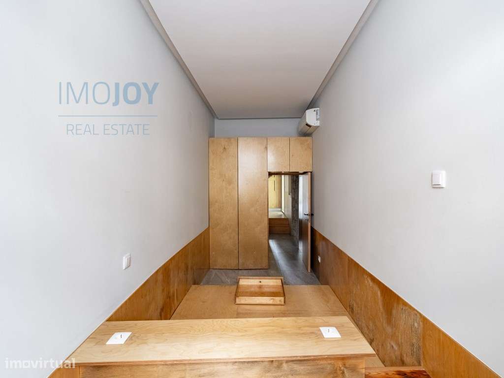 Apartamento T1 para Venda na Rua Miguel Bombarda no Porto-10