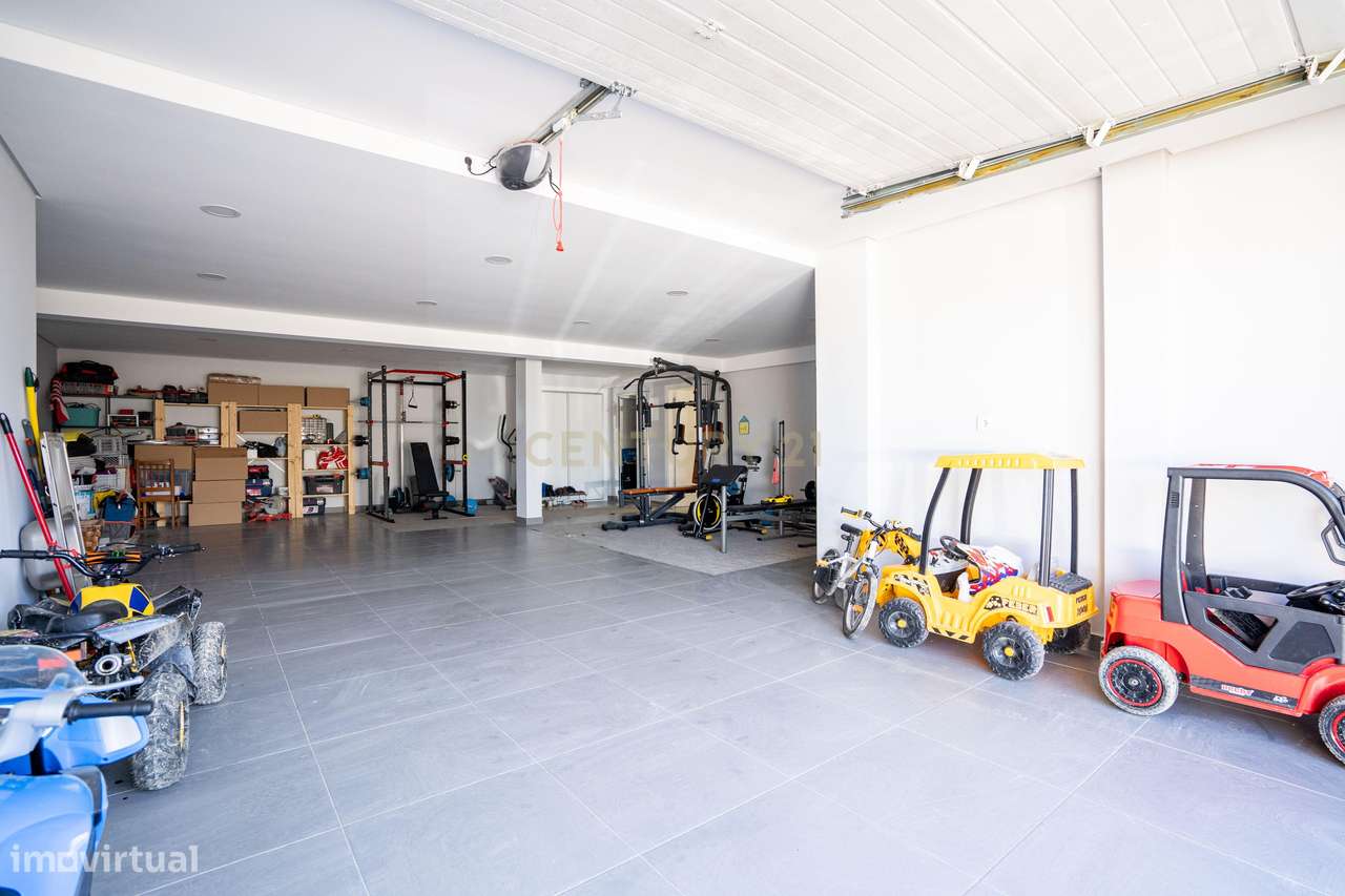 Moradia de Luxo T3 junto a Sintra | Vila Verde-50