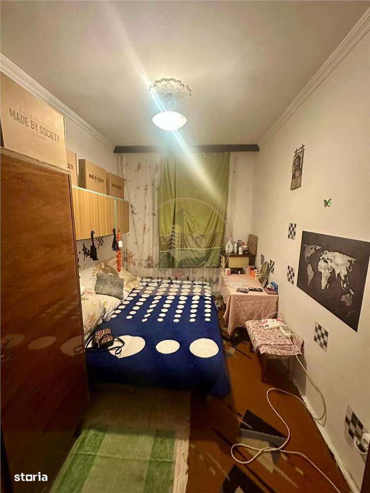 Nicolina - 3 Camere Decomandat - Etaj 3 - Bloc 1984 - Imagine principală: 5/8