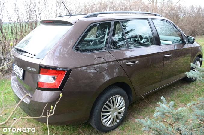 Skoda Fabia 1.2 TSI Ambition - 6