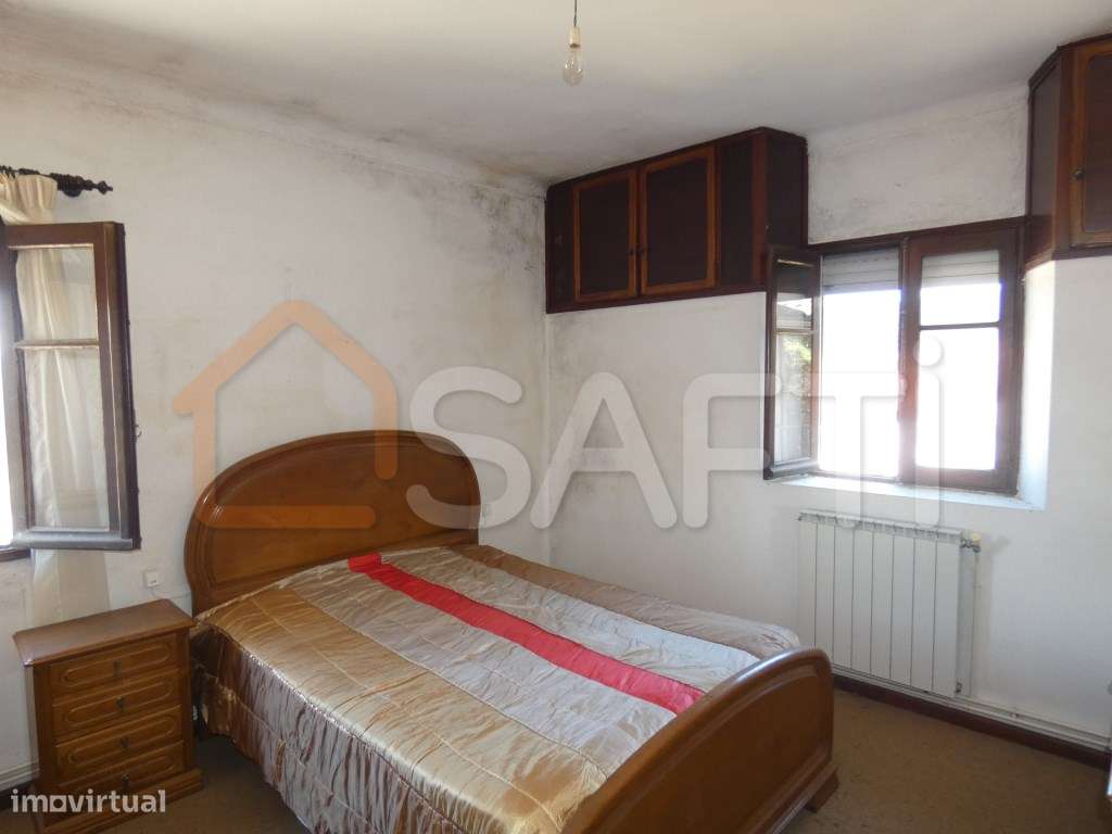 Moradia T5 na freguesia São Gregório - Grande imagem: 2/15