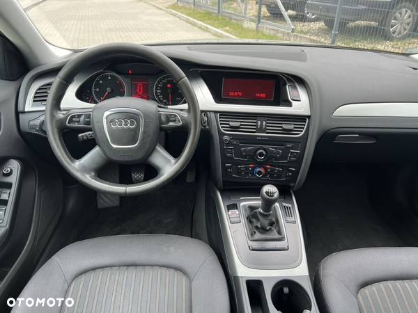 Audi A4 Avant 2.0 TDI DPF Ambition - 22