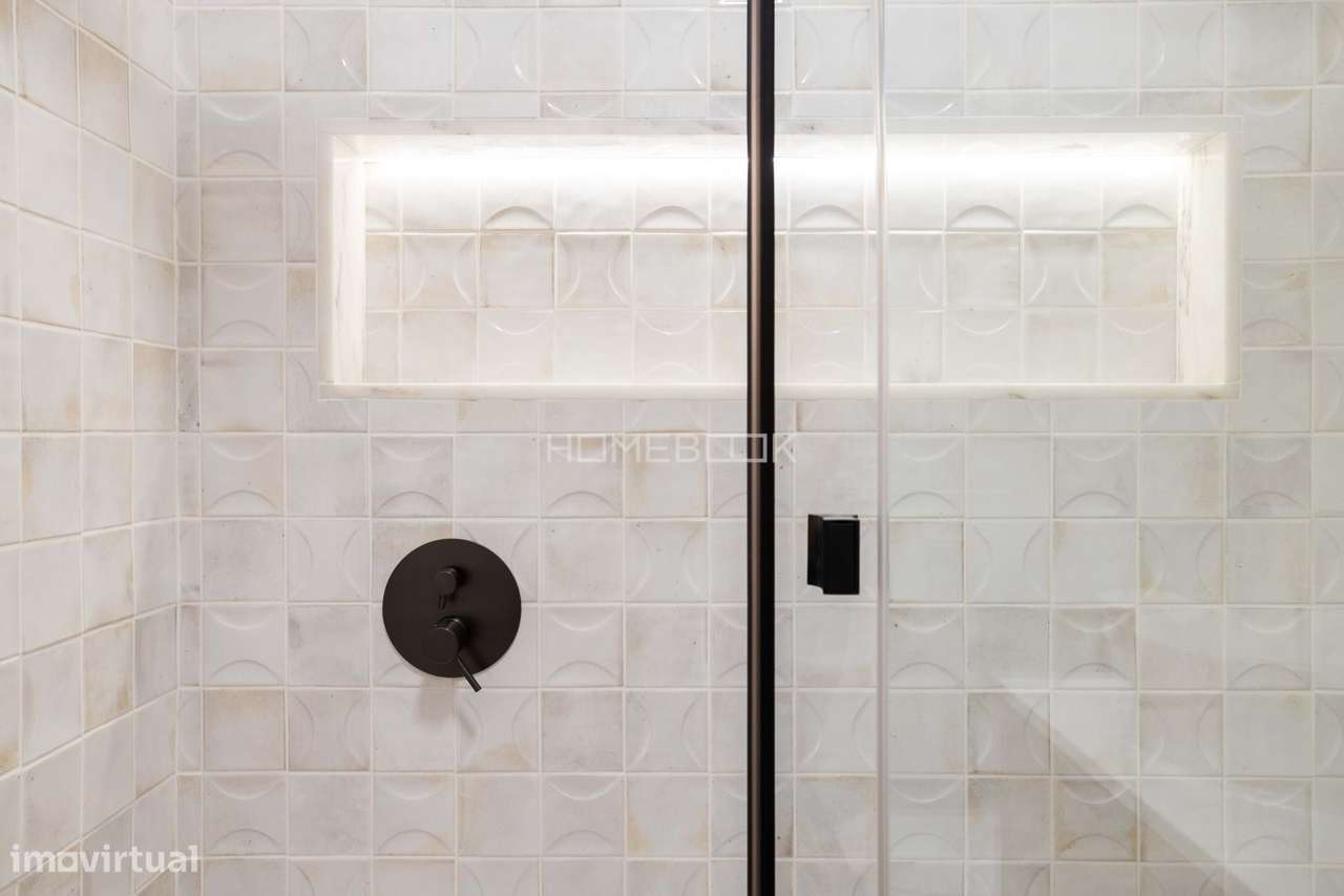 Apartamento T2 renovado na Graça-15