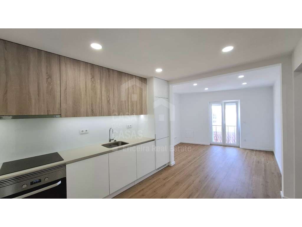 Arrenda Apartamento T3 - Ericeira, A Casa das Casas - Grande imagem: 3/32