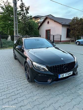 Mercedes-Benz C 220 d 4MATIC Aut. - 1