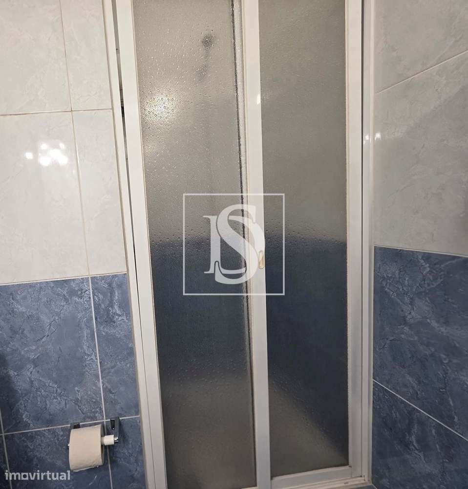 Apartamento T3 no centro de Fafe-16