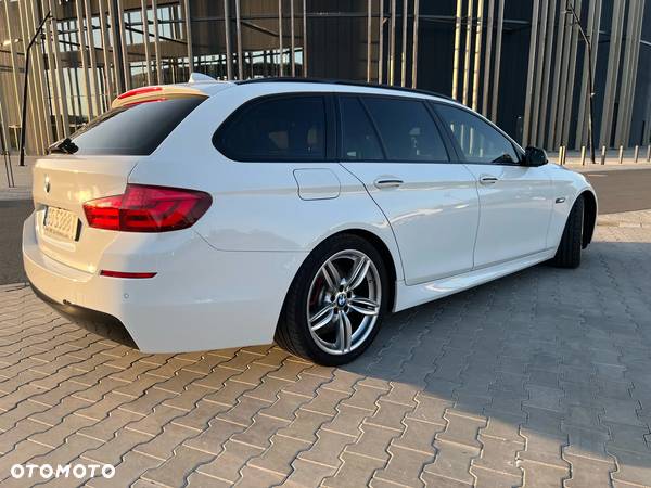 BMW Seria 5 525d - 11