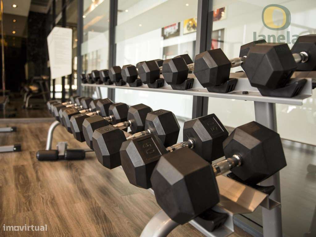 Loja - Antigo ginásio - Grande imagem: 3/4