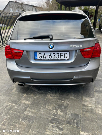 BMW Seria 3 320d - 10